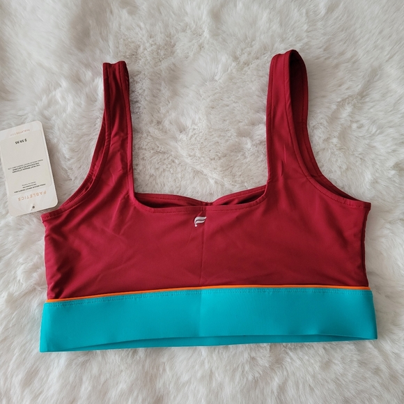 🌹FABLETICS BRAND NEW SPORTS BRA SIZE L - Picture 6 of 7